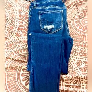 American Eagle skinny